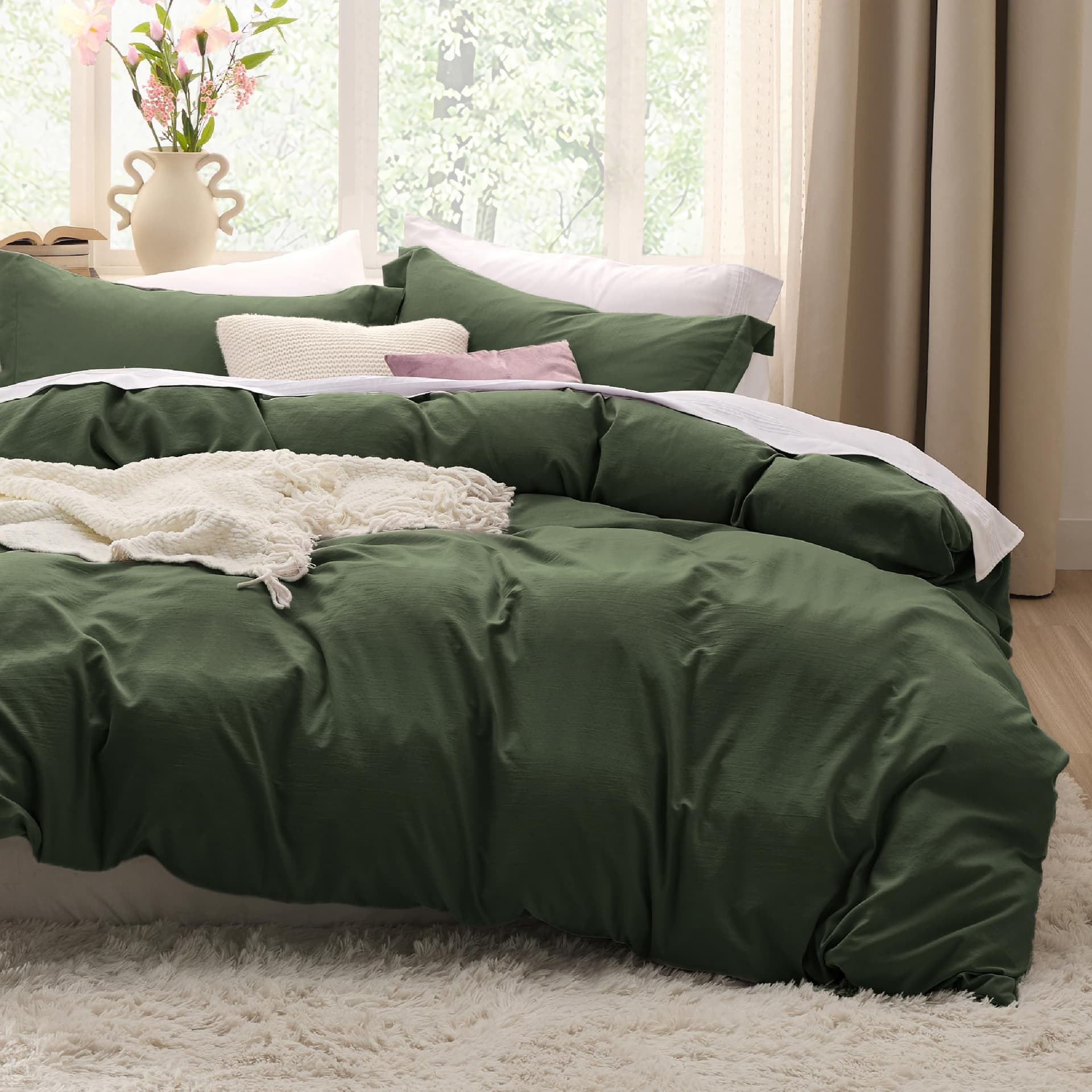 Bedsure Olive Green Duvet Cover Queen Size - 3 Pieces Prewashed Cotton-Like Extra Soft Bedding Set, Includes 1 Duvet Cover 90x90 Inches with Zipper Closure & 2 Pillow Shams, Comforter Not Included