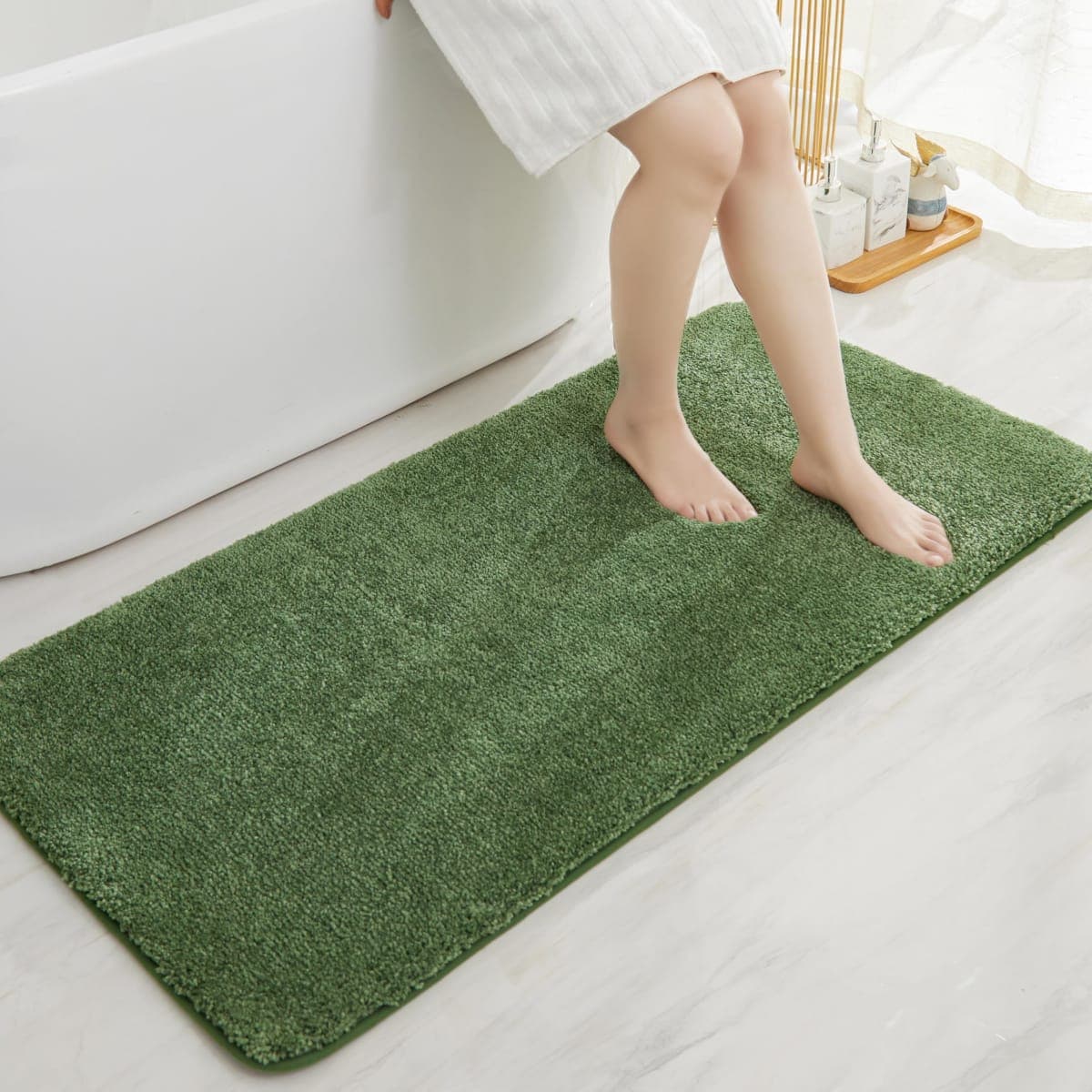 COSYHOMEER Extra Thick Bath Rugs for Bathroom Non Slip Bath Mat 24x48 Green